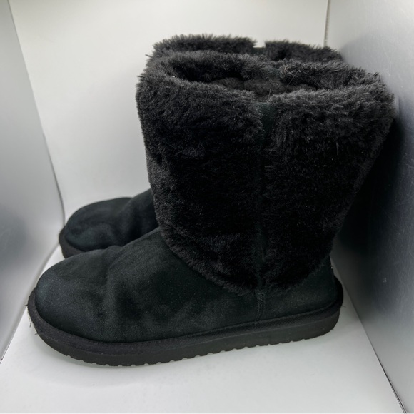 Koolaburra Shoes - Women’s Koolaburra By UGG Boots Size 6